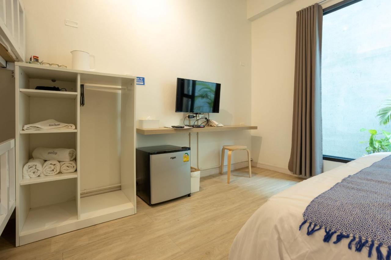 Отель Pakchong Center Poshtel Экстерьер фото
