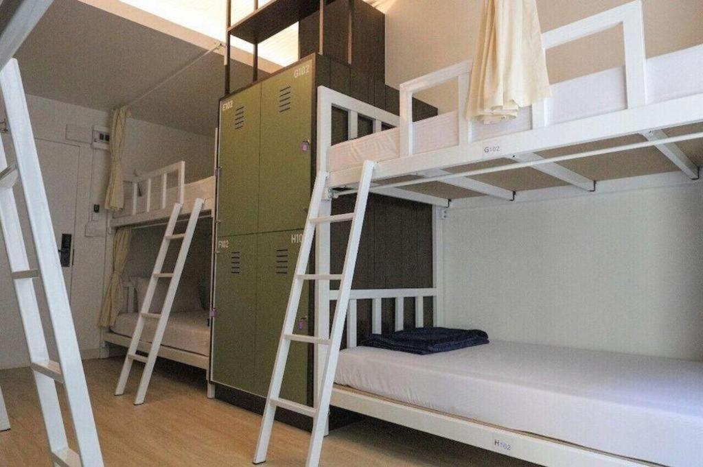 Отель Pakchong Center Poshtel Экстерьер фото