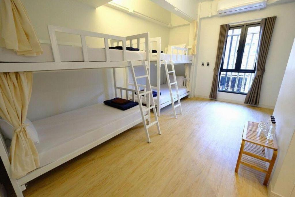 Отель Pakchong Center Poshtel Экстерьер фото